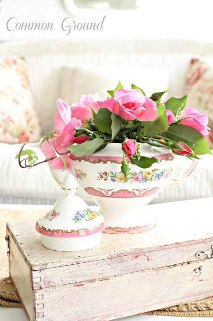 Thursday Favorite Things. Share NOW. #linkyparty. #TFT #thursdaayfavoritethings #eclecticredbarn